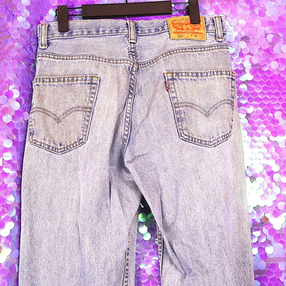 LEVIS 550 31x32 *FLAWED* Acid Wash Light Blue Denim Jeans Classic Distressed Y2K - Picture 8 of 14